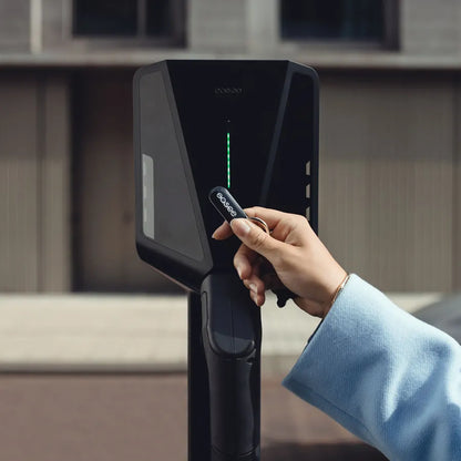 Easee Charge Up laadpaal 3,7 tot 22 kW Type 2 inclusief Equalizer load balancing zwart - foto 2